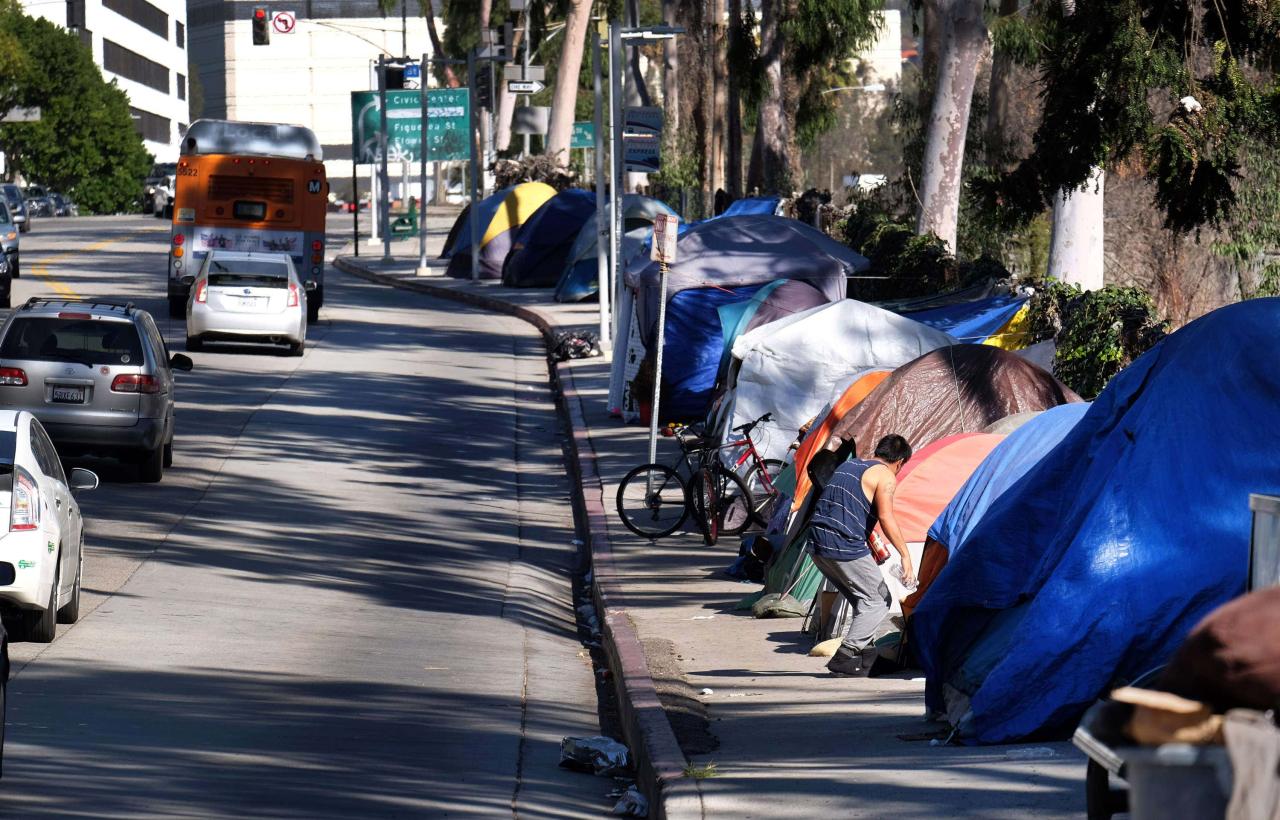 Free legal aid for low-income residents in Los Angeles