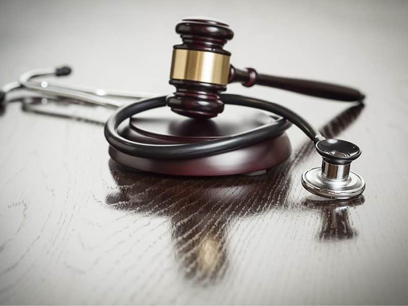 Free consultation with a lawyer for medical malpractice claims