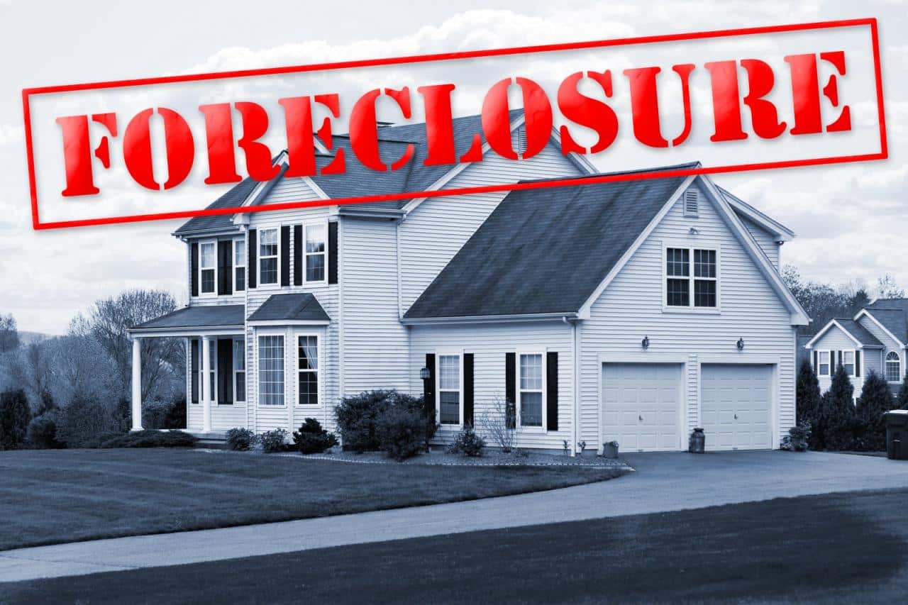 Can I get free legal help for foreclosure?