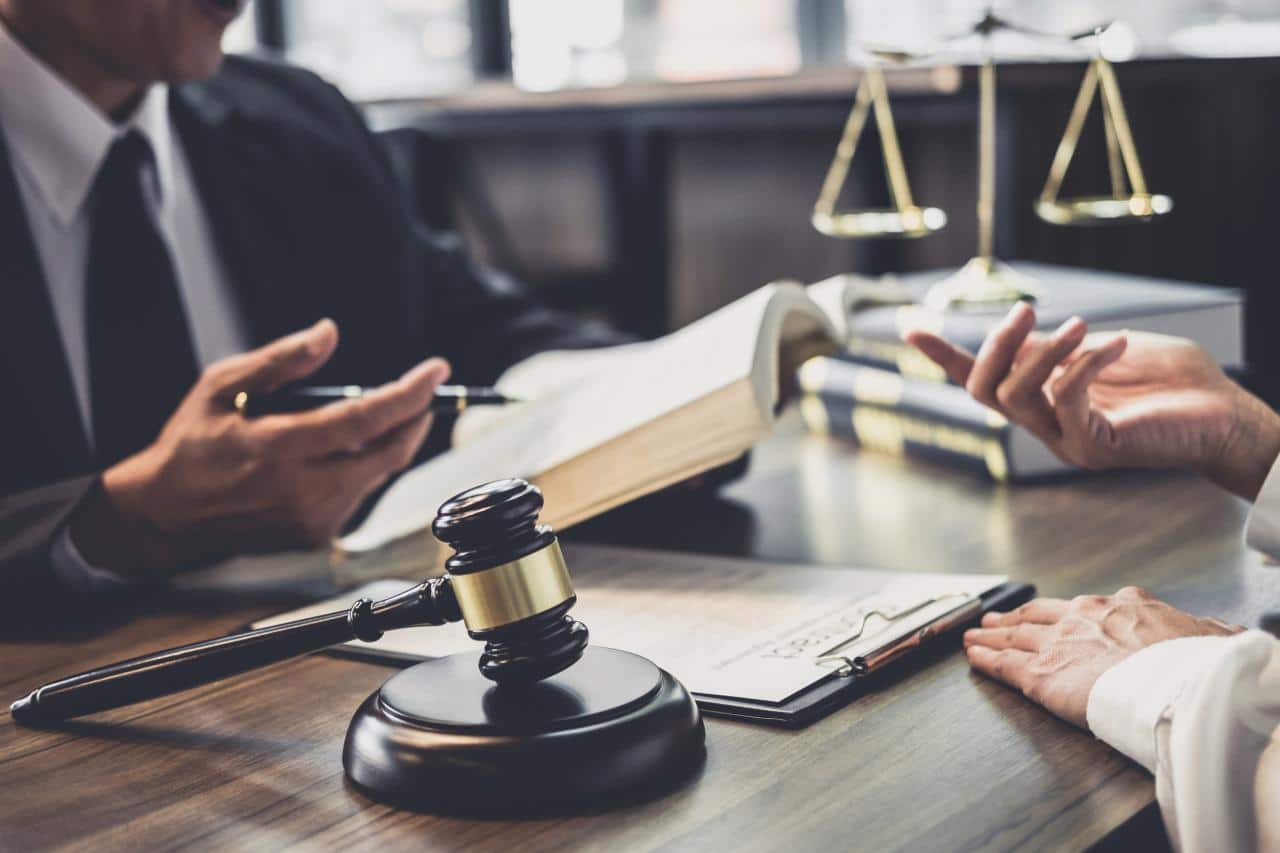 How to prepare for a legal consultation with a lawyer