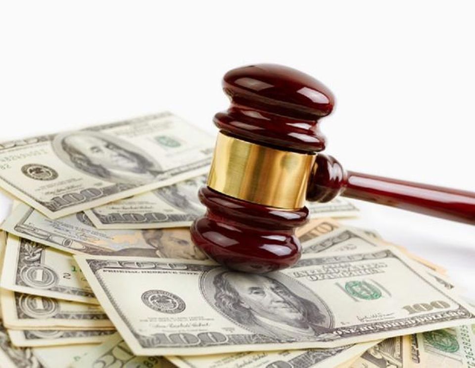 What are the legal guidelines for reasonable attorney fees