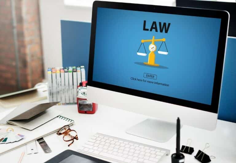 The importance of online reviews for lawyer websites