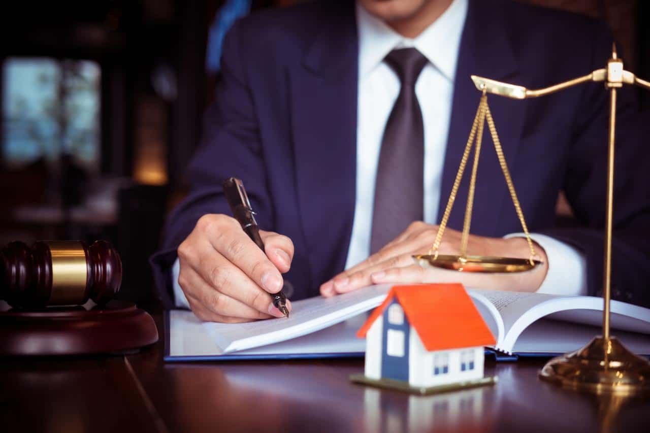 Real Estate Attorney Advice 2024