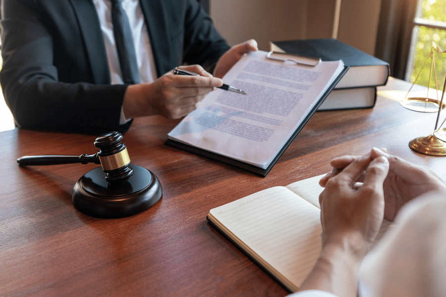 Lawyer choosing case right september