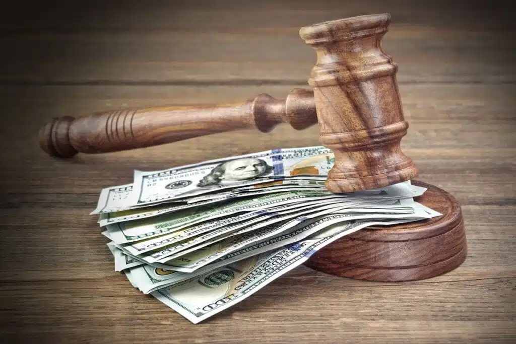 How to find a civil attorney who offers payment plans.