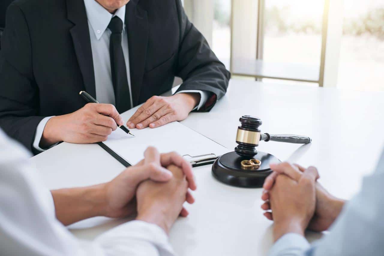 What are the limitations of legal aid in divorce cases?