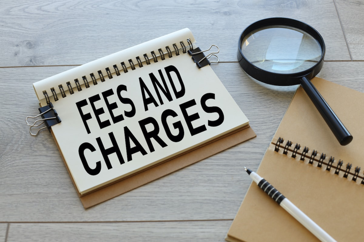 Does legal aid cover the cost of court fees in a divorce?