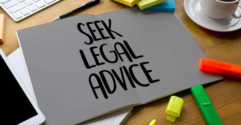 What are the benefits of using a legal advice hotline?