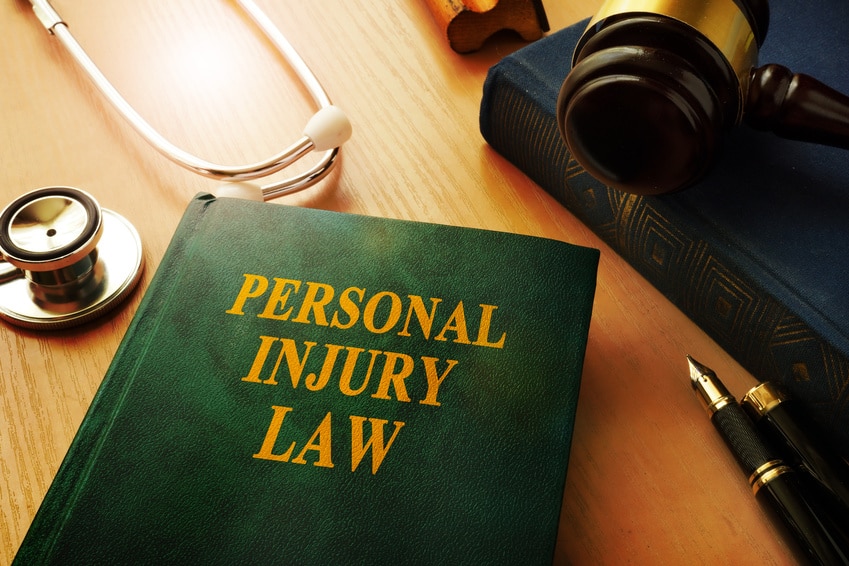 How to find a lawyer licensed in two states for a personal injury case